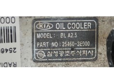 Recambio de radiador aceite para kia sorento 2.5 crdi ex referencia OEM IAM 254603E000  
