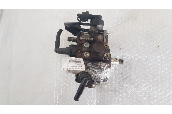 Recambio de bomba inyeccion para citroen c4 berlina cool referencia OEM IAM 0445010102  