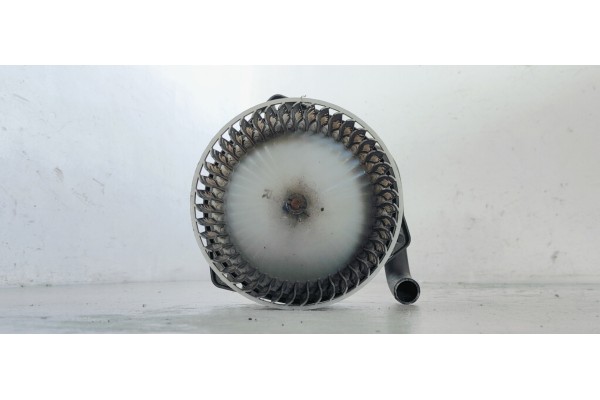 Recambio de ventilador calefaccion para mitsubishi l 200 (ka0/kb0) raging bull referencia OEM IAM 34411J510  