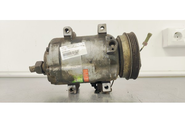 Recambio de compresor aire acondicionado para audi a4 berlina (b5) 1.9 tdi referencia OEM IAM 8D0260805D  