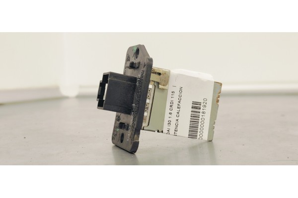 Recambio de resistencia calefaccion para hyundai i30 1.6 crdi 115 referencia OEM IAM   