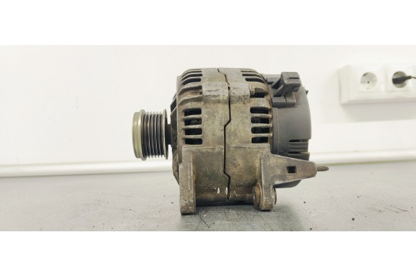 Recambio de alternador para audi a4 avant (b5) 1.9 tdi referencia OEM IAM 0123505011  