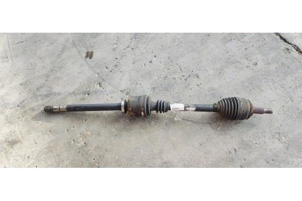 Recambio de transmision delantera derecha para renault megane ii berlina 3p referencia OEM IAM 8200383708  