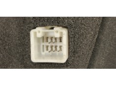 Recambio de retrovisor derecho para mazda 3 berlina (bk) 2.0mzcd 143 fap referencia OEM IAM E4012220  