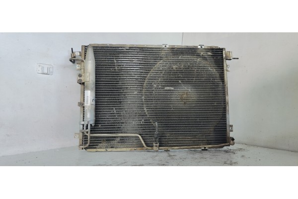 Recambio de condensador / radiador aire acondicionado para kia sorento 2.5 crdi ex referencia OEM IAM D301730310  