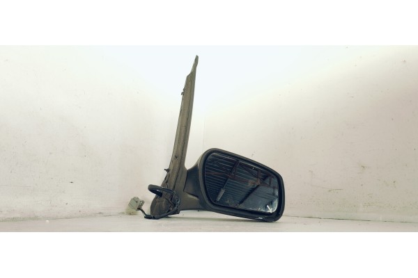 Recambio de retrovisor derecho para ford focus c-max (cap) ghia (d) referencia OEM IAM E11026031  