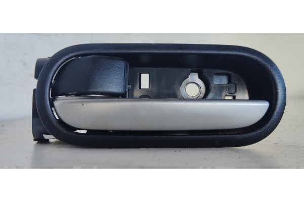 Recambio de maneta interior trasera izquierda para mazda 6 lim. (gh) 2.0 cat referencia OEM IAM   