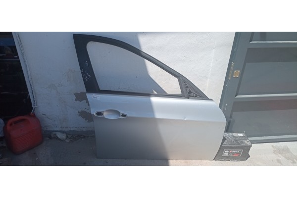 Recambio de puerta delantera derecha para bmw serie 3 berlina (e90) 2.0 16v diesel referencia OEM IAM   